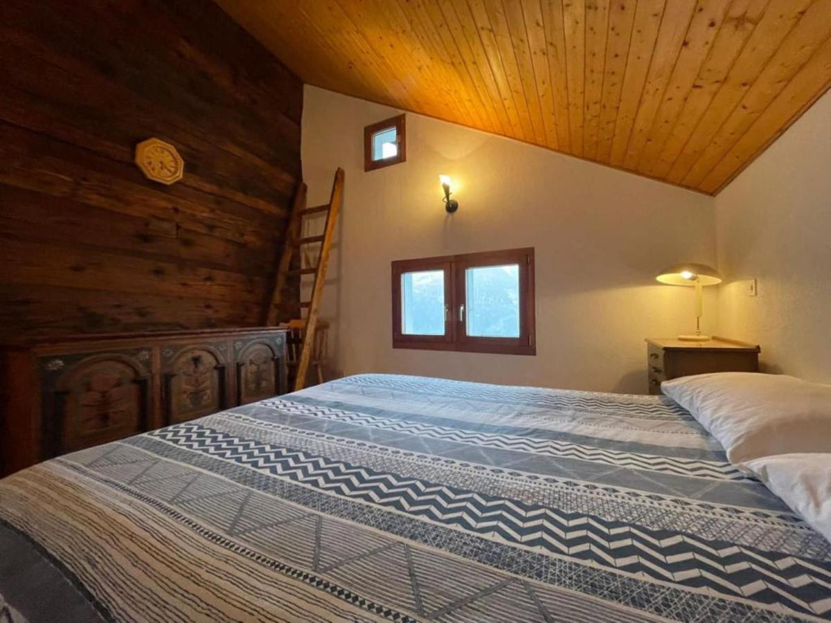 Ferienwohnung Santorini By Quokka 360 - Blue Curtains In The Alps Anzonico Exterior foto